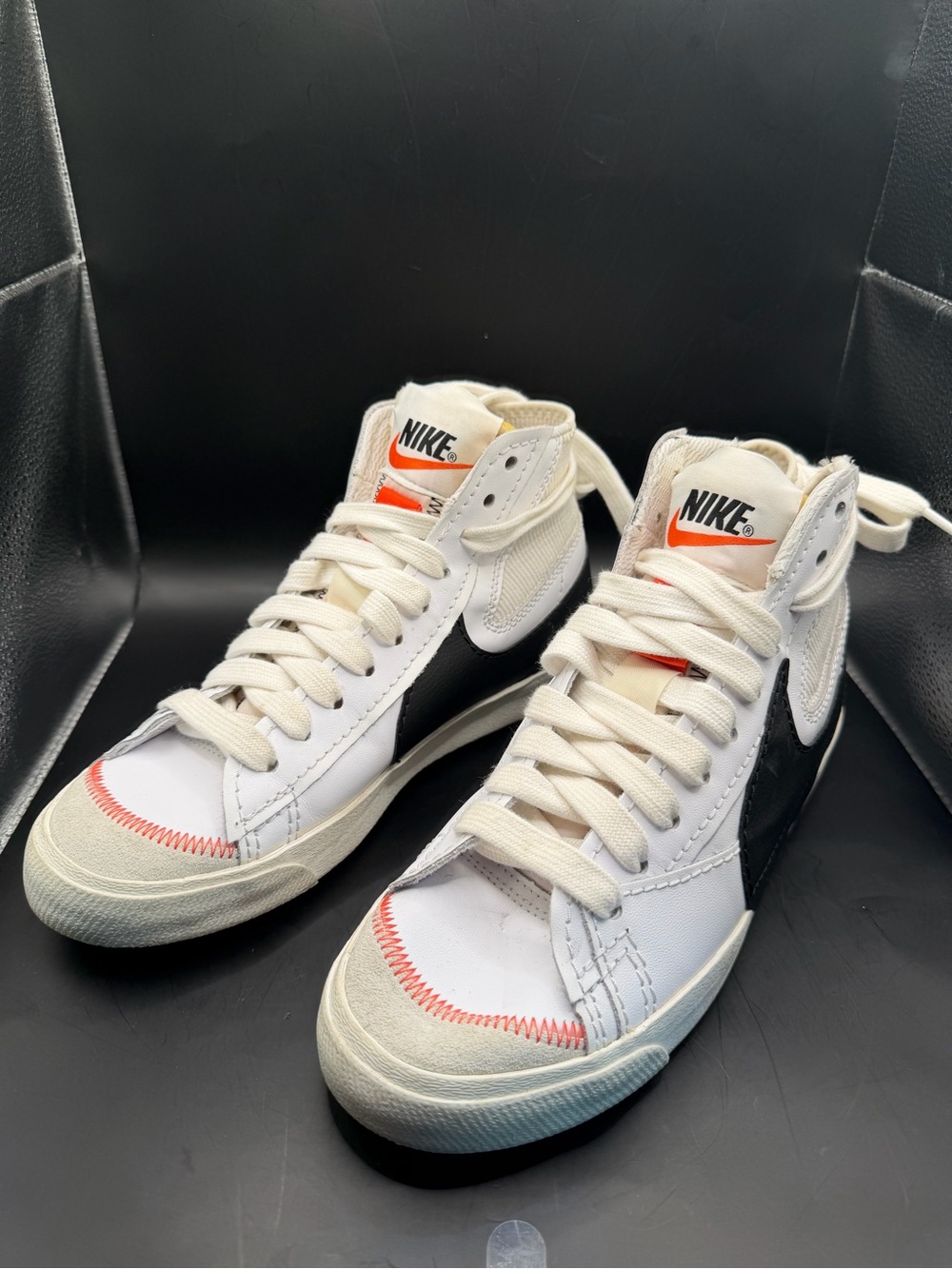 Nike SB Zoom Blazer Mid Premium White Black Men’s 9 DD3111-100
